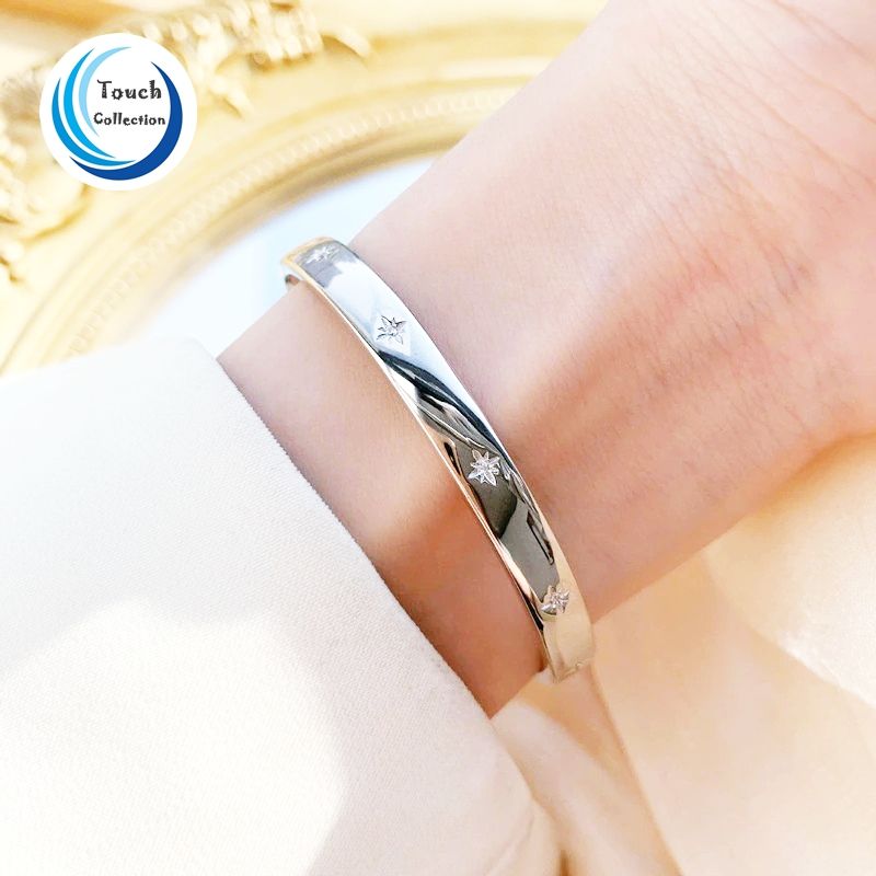 QMCOCO Korean Golden/Silver Smooth Surface Bracelet Woman Simple Fashion INS Style Elegant Bracelets Creative Party Accessories
