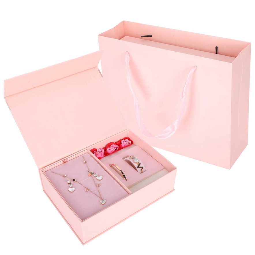 Chenmeng La Women Jewelry Set Rhinestones Necklace Heart‑Shaped Pendant Earrings Bracelet Gift