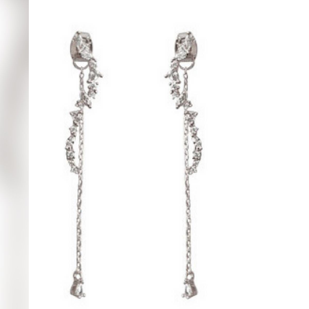 Fashionable Long Earrings Elegant Women’ s Diamond-Embedded Tassel Ear Stud Earbob Ear Decorations( Silver/Rose Gold)