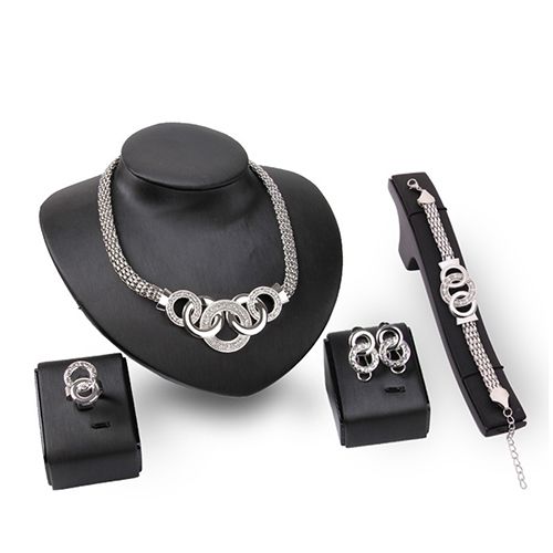 Women's Luxury Short Chain Necklace Bracelet Earrings Ring Fashion Jewelry Set