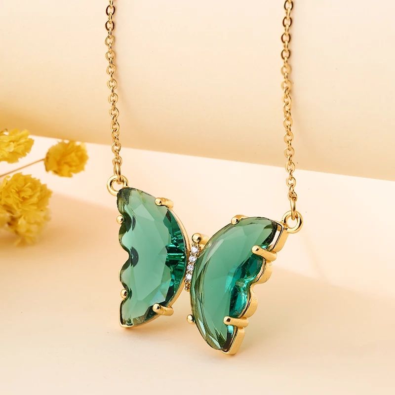 2022 New Korean Super Fairy Girl Fantasy Glass Crystal Butterfly Pendant Necklace Female Clavicle Chain Popular Necklace