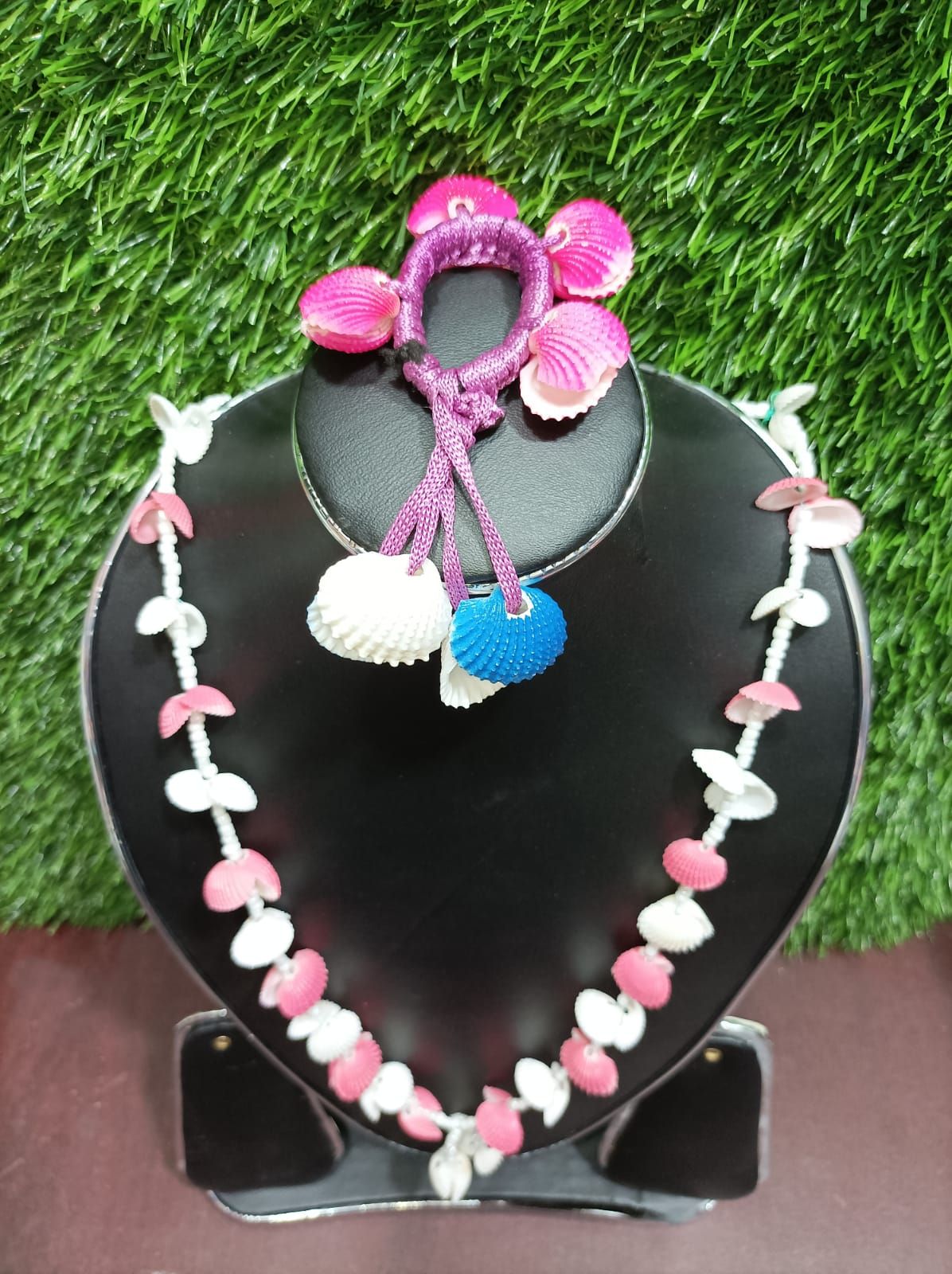 Gorgeous Looking Necklace with band Chain ginuk Mala for Women Girl & Ladies