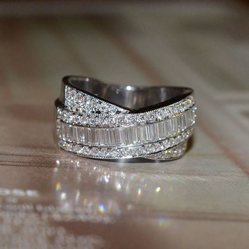 Luxury Female Transparent Zircon Statement Ring Silver Color Cross Fashion Bridal Engagement Wedding Band Rings For Women