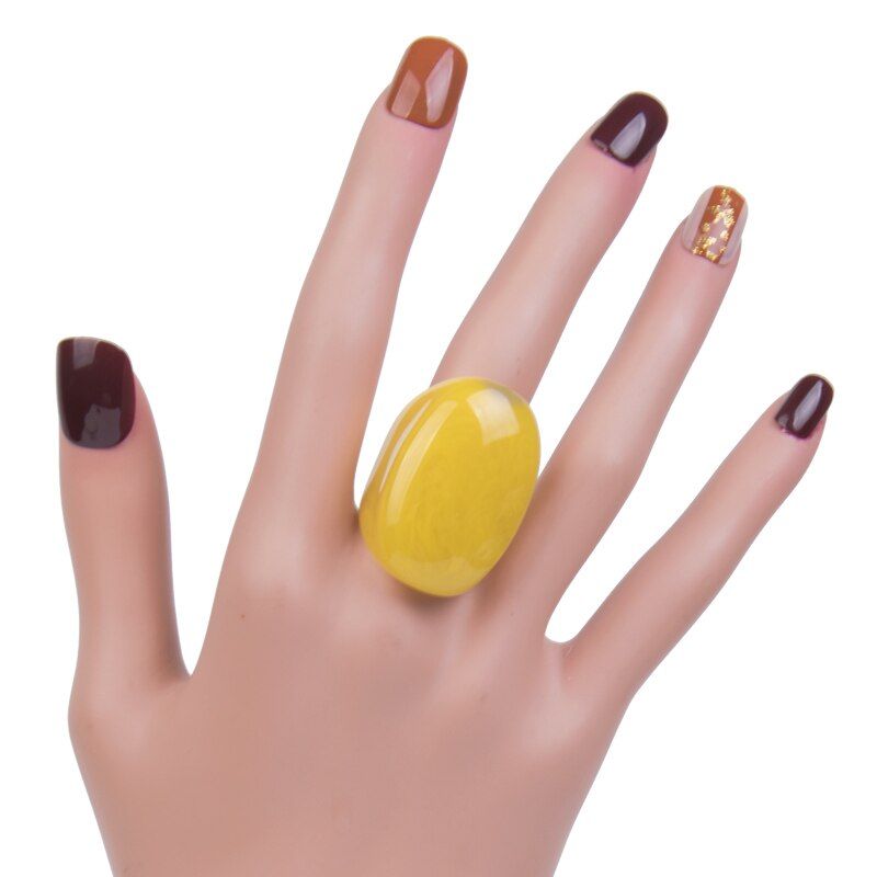 Fashion Wedding/Engagement Women Rings Jewelry Punk Large Finger Ring for Girls Acrylic Resin Party Big Simple Ring Female Gifts