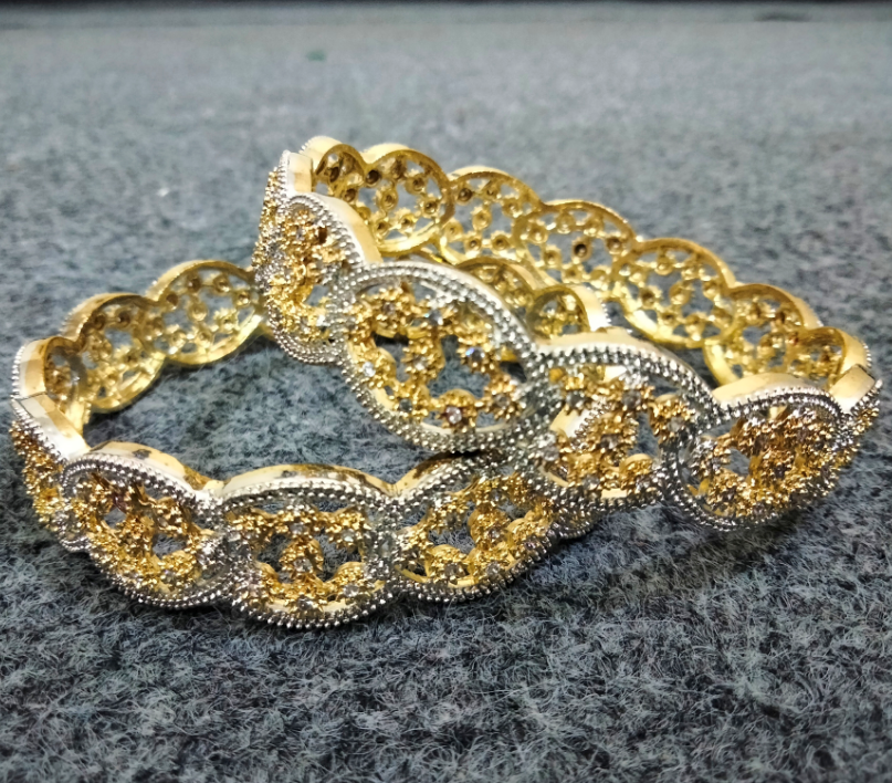 Fashion simple Two-row gold charm American Diamond Cut  Bangles bangle