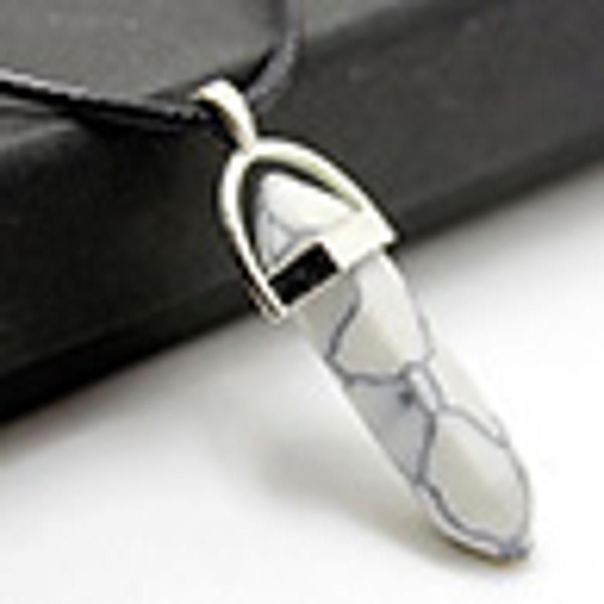 Uni Retro Faux Leather Reiki Chakra Healing Quartz Pendant Choker Neckle