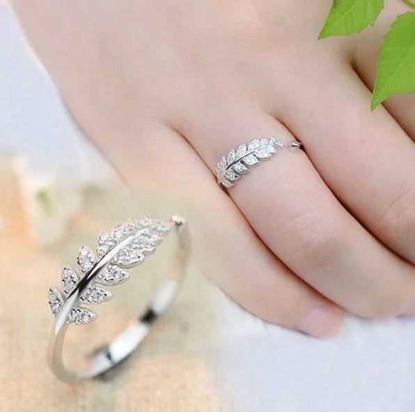 Leaf Design Trendy Finger Rings For Women