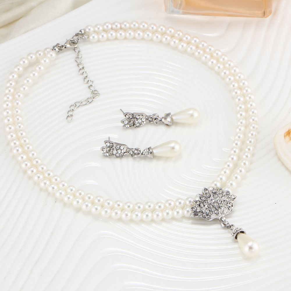 European And American Jewelry Bride Pearl Crystal With Short Collarbone Neck Necklace Set Earrings Korean Version Temperament