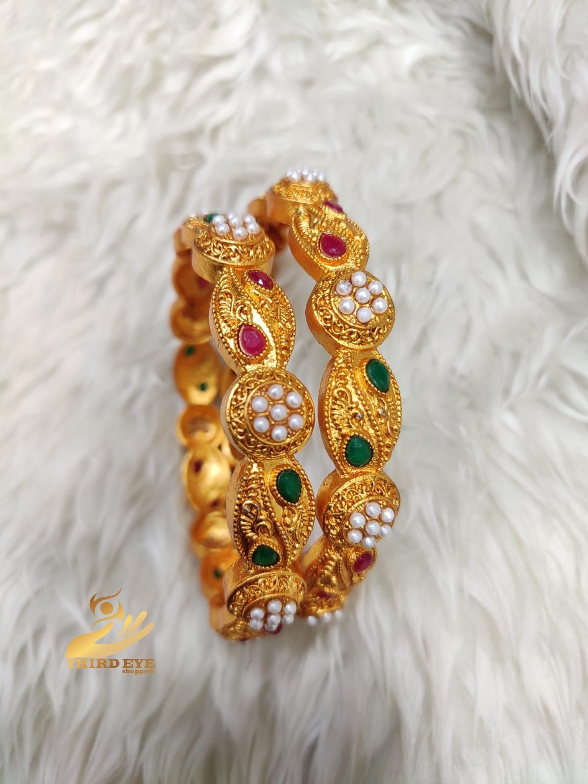 Stylish and Fashionable Mixed Bangles