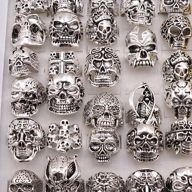 Wholesale 20pcs/lot Mens Mix Punk Style Biker Gothic Skull Metal Jewelry Rings Size 18mm to 21mm(Golden Silver )