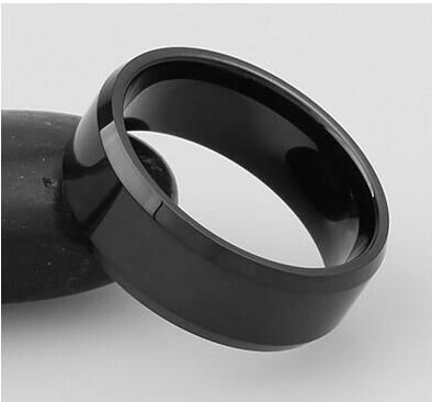 Black Finger Ring