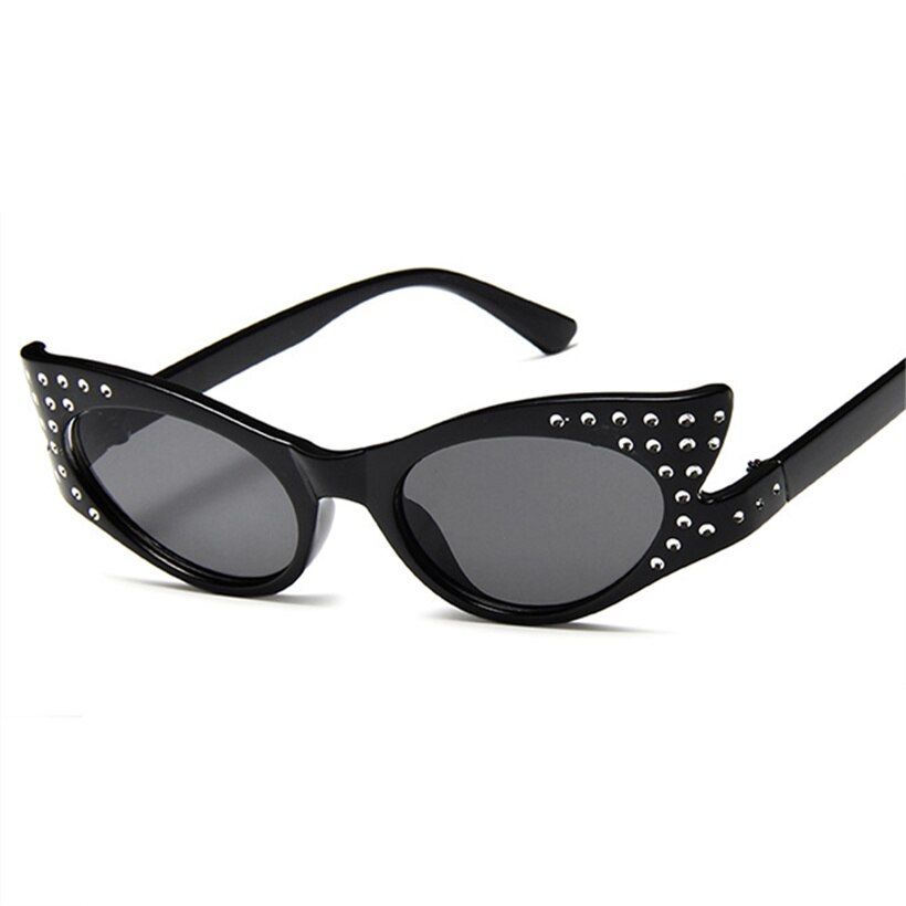 BlackYOOSKE Trendy Cat Eye Sunglasses Women Luruxy Brand Design Rhinestone Sun Glasses Fashion Shaped Sunglass Female Eyewear UV400