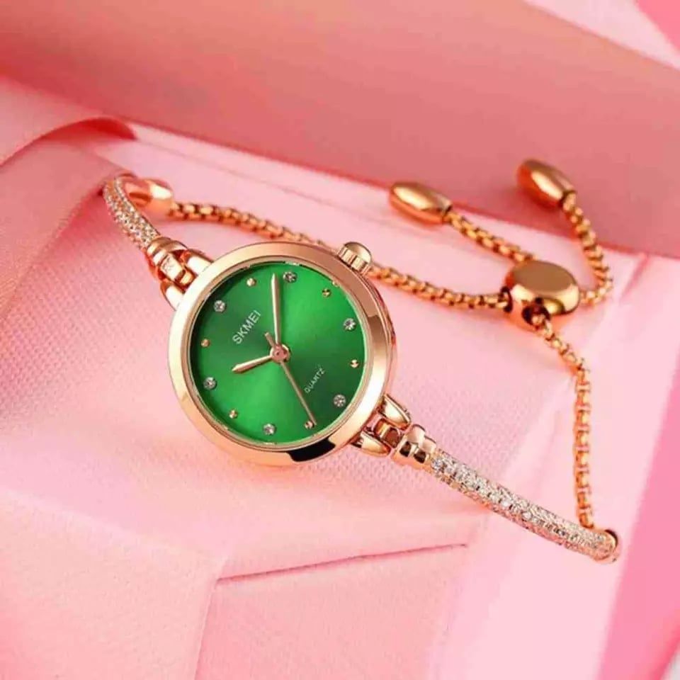 SKMEI Ladies  Golden Chain System Quartz  Watch  Code-1805