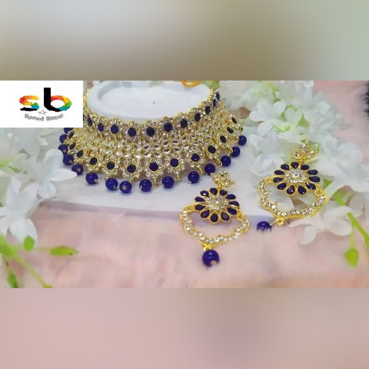 Traditional Fashion Wedding/Party Bridal Choker Necklace Earrings & Tikli Jewellery Set