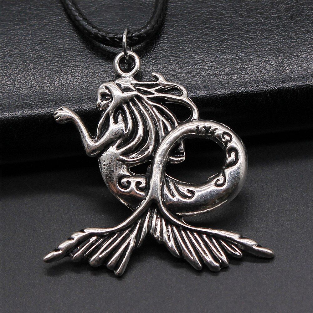 Cute Animal Pendant Necklace Black Leather Chain Rabbit Tiger Deer Elephant Fox Dinosaur Sea Turtle Pendant Necklace