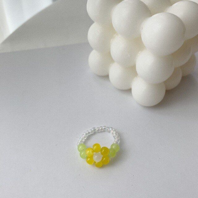 Hangzhi 2020 Korea Summer Colorful Cute Transparent Acrylic Crystal Beads Butterfly Handmade Rings for Women Party Jewelry