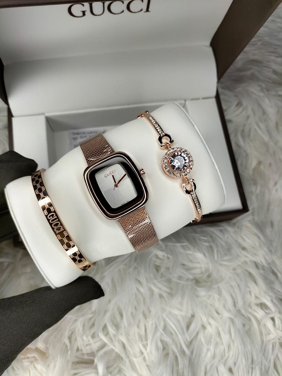 Ladies Watch SET BOX Time Reel Ladies Watch Fashionable Luxury Ladies Quartz Movement Stainless Steel Strap Wrist Watch For Women Elegant Ladies Watch / Female Watch.