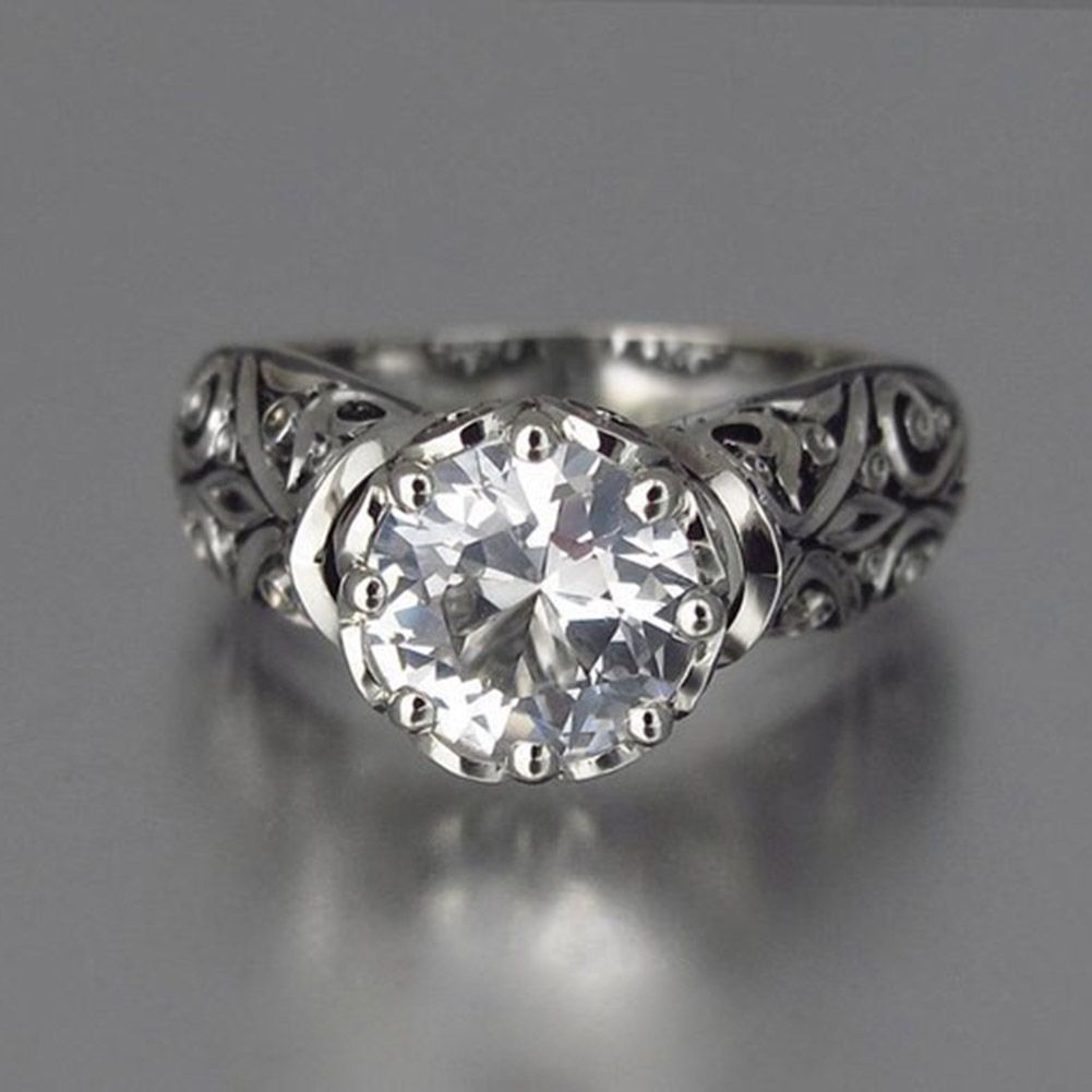 Vintage Women Carved Flower Round Rhinestone 8 Claw Engagement Finger Ring Decor