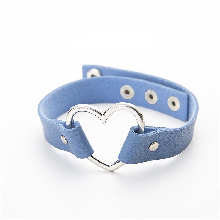 Punk Gothic Leather Heart Studded Choker Necklace Vintage Charm Round Collar Necklaces Women Jewelry Gift(null)