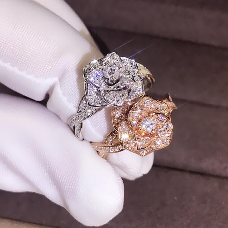 Fashion Elegant Women Dazzling Flower Ring CZ Zircon Anniversary Ring High Quality Delicated Crystal Wedding Engagement Rings