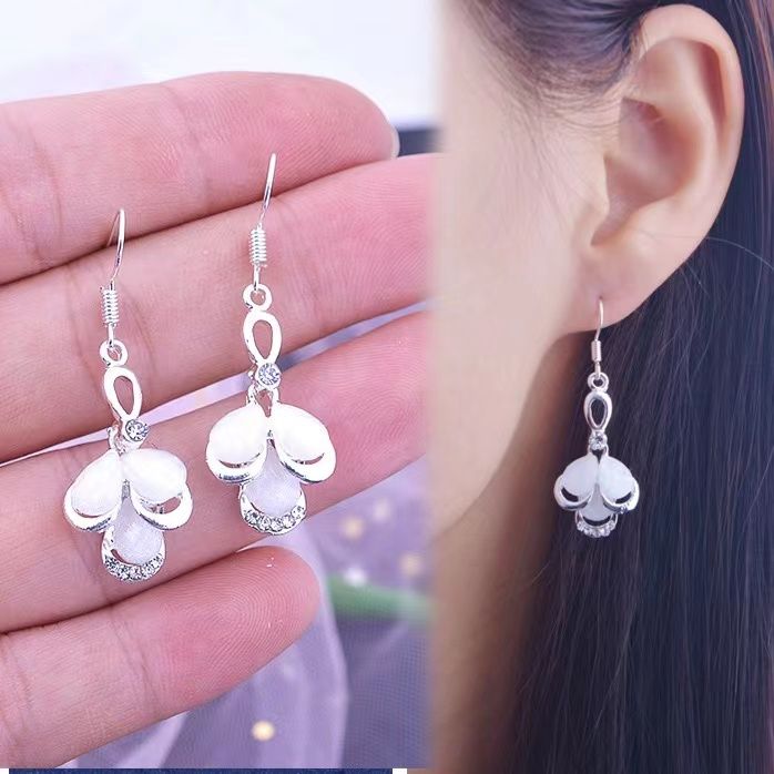treandy earring for girl/women Earring jewellery STYLE 23 24