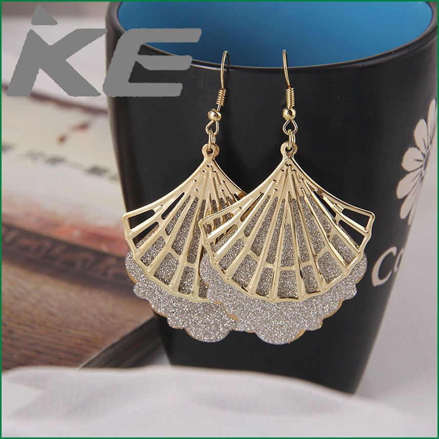 E781 Earrings Ginkgo Leaf Earrings Creative Alloy Earrings Earrings for gilrs for women low price