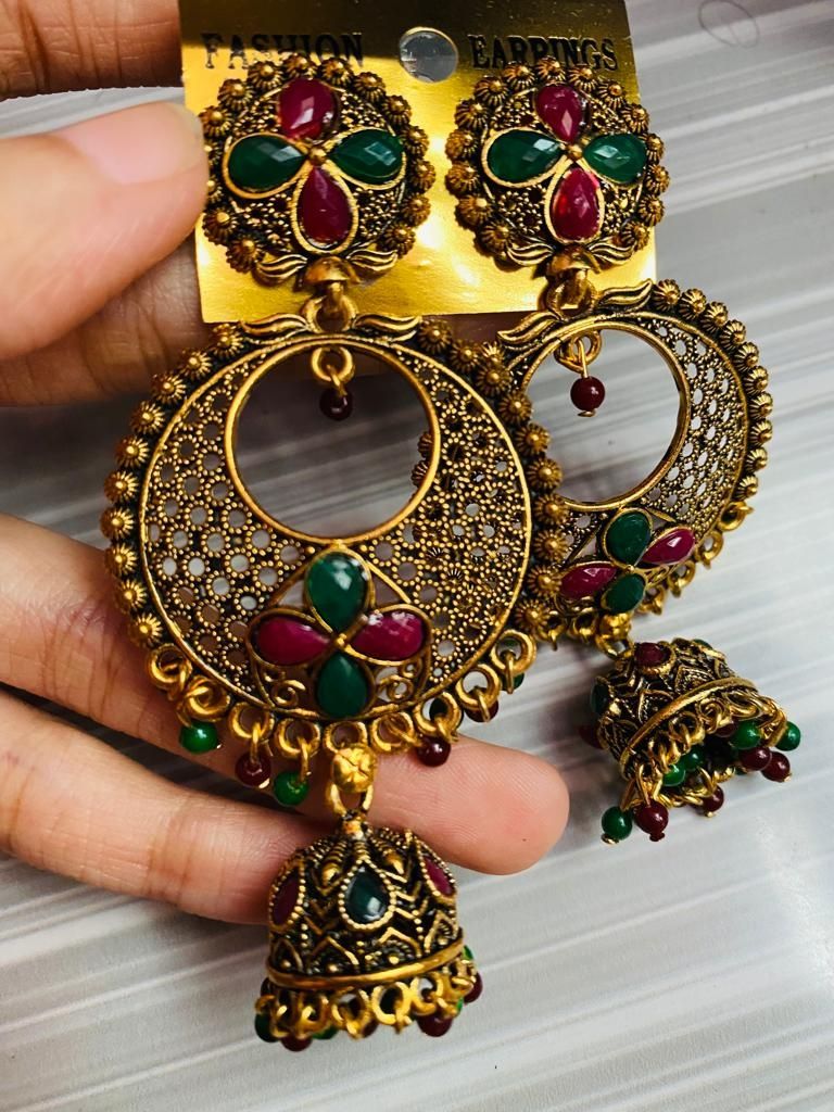 Earrings set