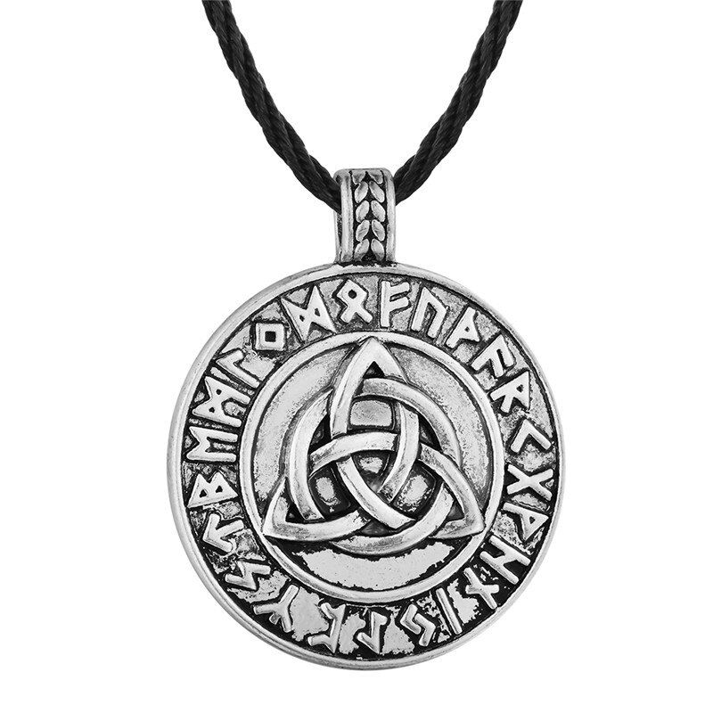 QIAMNI Punk Slavic Trinitarian Trinity Triquetra Knot Friendship Pendant Necklace Men Amulet Nordic Viking Jewelry Birthday Gift