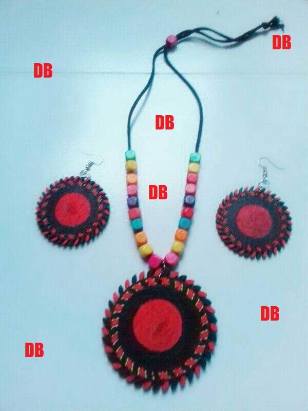 Hand painting Wooden exclusive Jewellery set