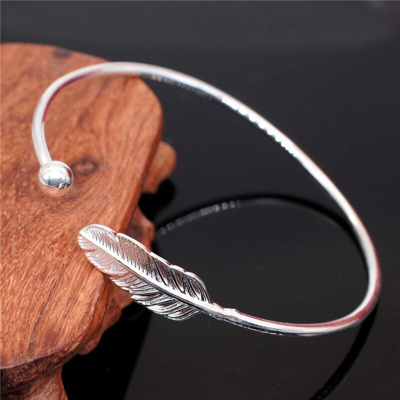 Vintage Silver Color Feather Bracelets Bangles Cuff Femme Leaf Charm Open Bangle Women Jewelry Gifts Pulseira Feminina