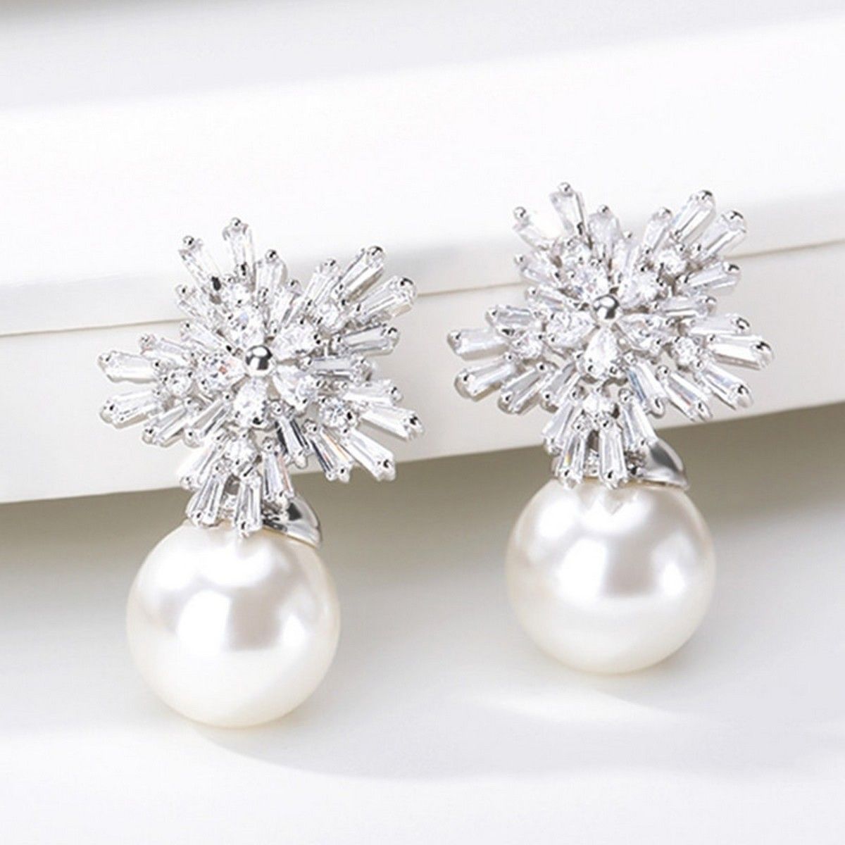 Fashion Pearl Earrings Alloy Rhinestone Earrings Wedding Crystal Jewelry Gift Hot