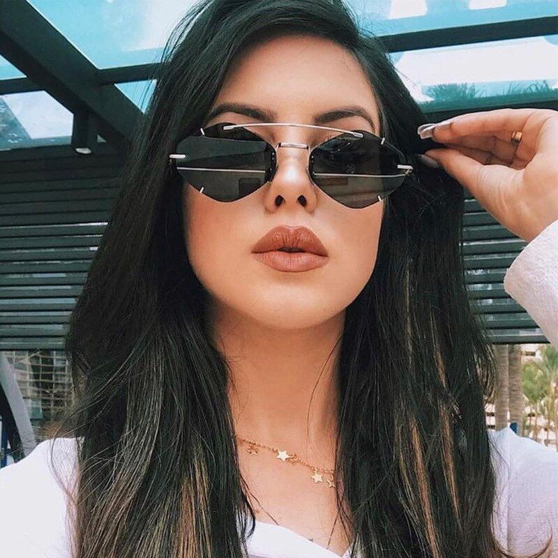 silver blue2019 Flat Cat Eye Sunglasses Women Luxury Brand Design Clear Lens Vintage Sun Glasses Fashion Eyewear Metal UV400 oculos
