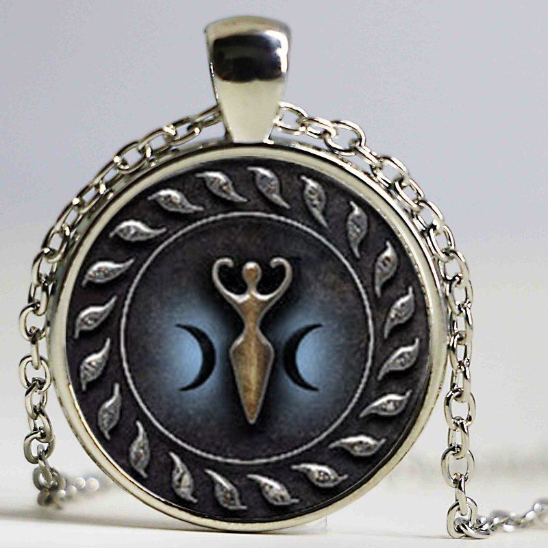 1pcs Triple Moon Goddess jewelry Glass Cabochon Necklace HZ1