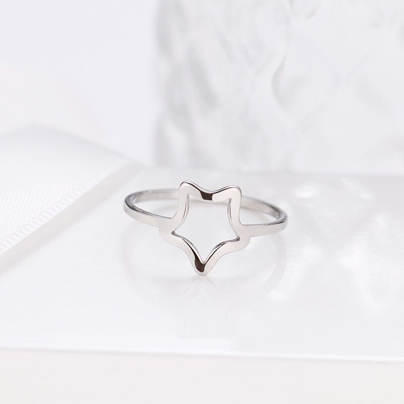 DOTIFI Creative Fashion Korean Temperament Rings 316L Stainless Steel Jewelry Hollow Five-Pointed Star Personality Ring R255