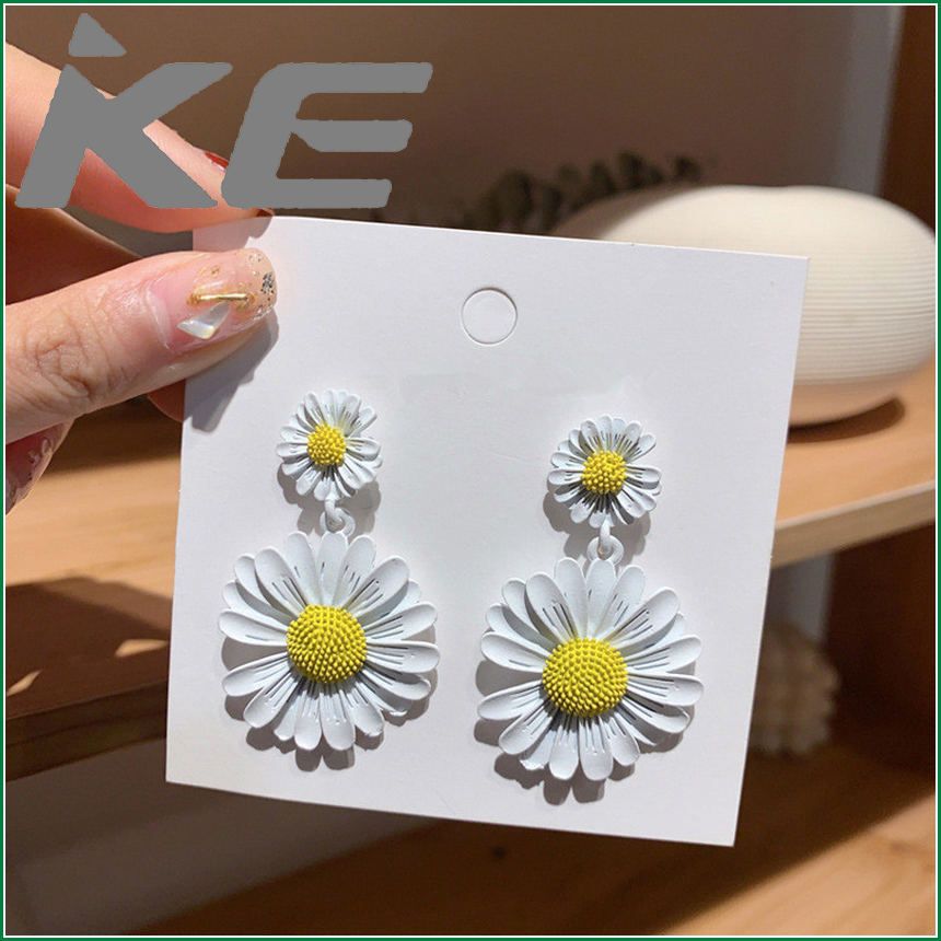 Needle Daisy Earrings Female Temperament Needle Stud Earrings for women low price