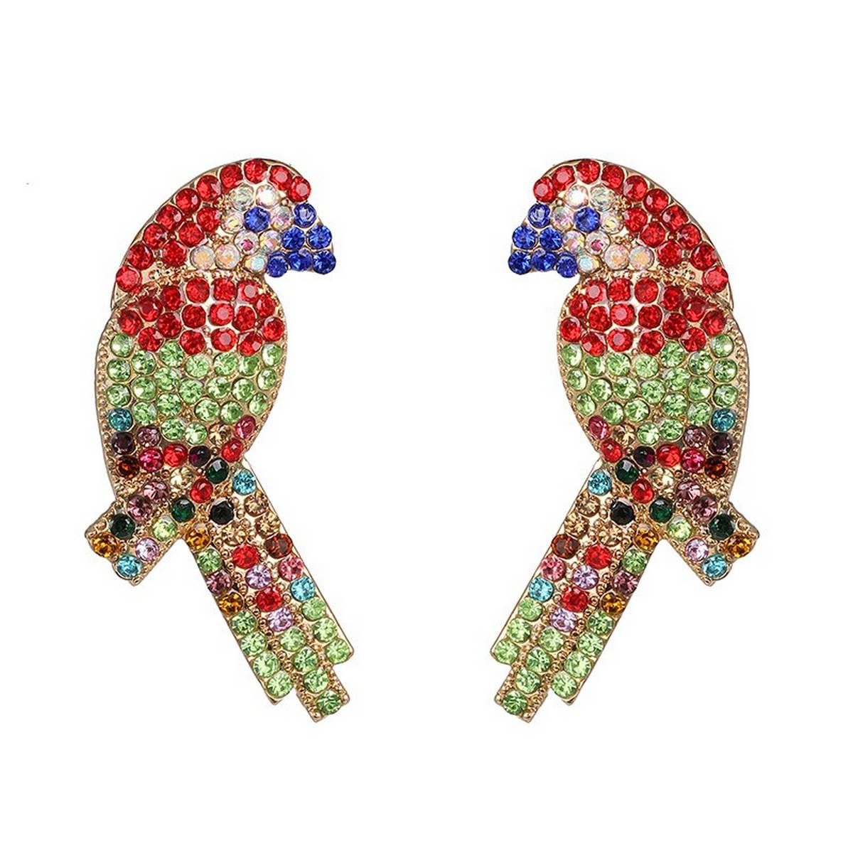 2019 Fashion Trendy Crystal Earrings Ice Cream Butterfly Bird Elephant Bee Crab Squirrel Womens Stud Earrings Brincos Wholesale
