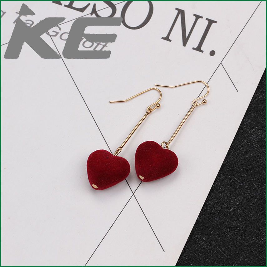 Korean version flannel peach heart asymmetric earrings pearl sweet temperament earrings for gilrs for women low price