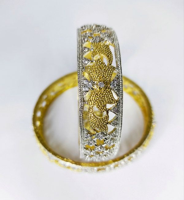 American Diamond cut Bangles set