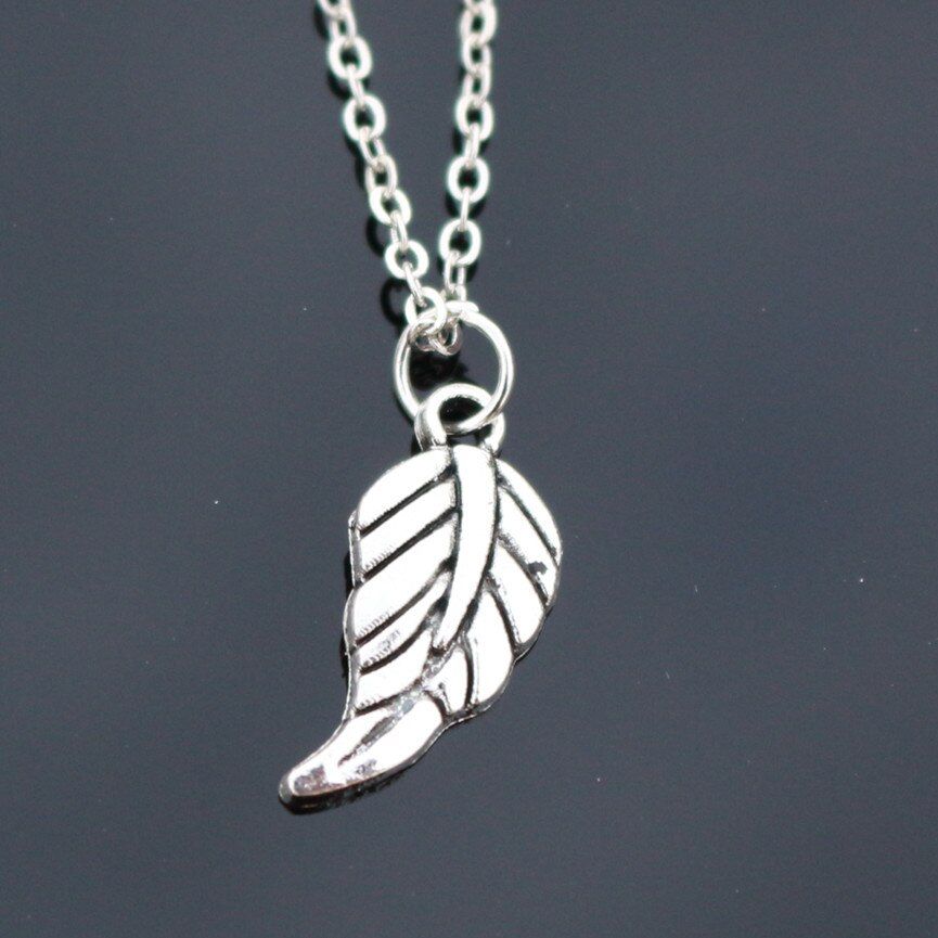 New Styles Collares Men Punk Vintage Cross Leaf Fish Heart Feather Wing Dragon Short Chain Clavicle Necklace For Women Jewelry