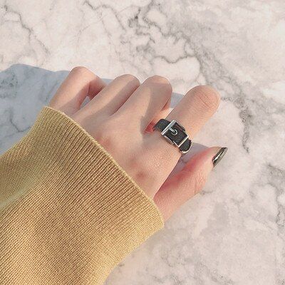 HZ Hip Pop Punk Vintage Metal Cross Chain Multi-layer Twisted Rings Design Finger Rings for Women Men Couple Party