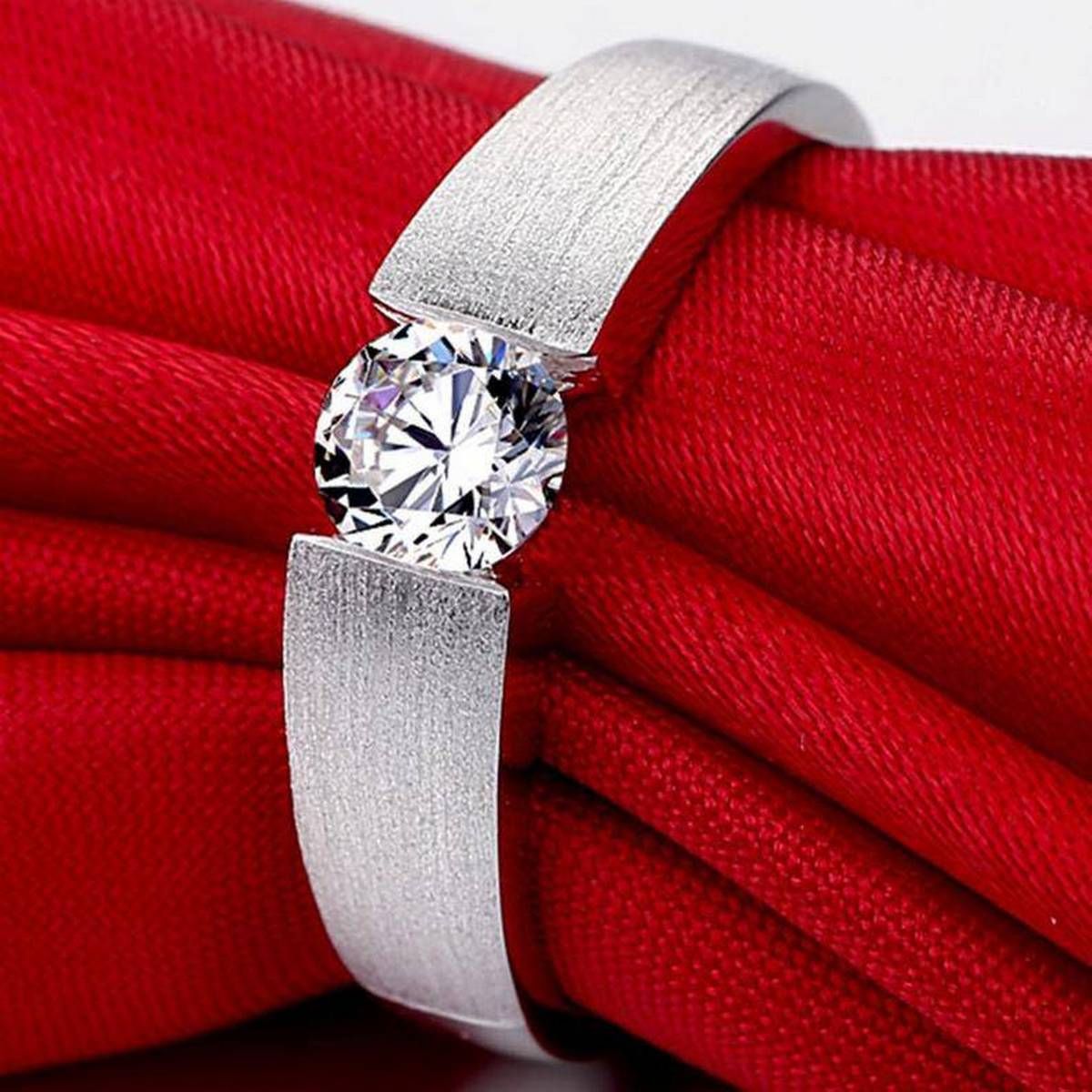 Zircon Royal Finger Ring