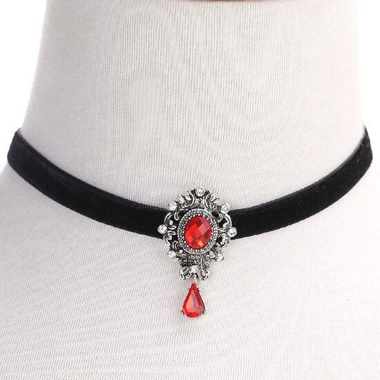 YLWHJJ brand new gem rhinestone women black choker necklace girl torque velvet crystal short necklace hot metal fashion jewelry