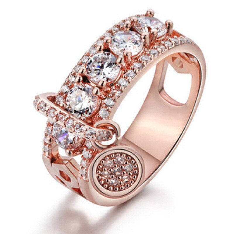 Disc Ring Female Fashion Creative Zircon Hand Jewelry Fine Zricon Ring For Female Pendant Round Engagement Rings Popular Accesso