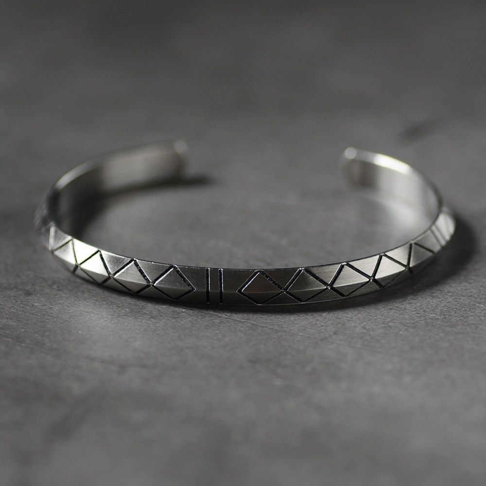 Norse Viking Futhark Bracelet Men Scandinavian Jewelry Vikings Pagan Symbol for Women Men Jewelry