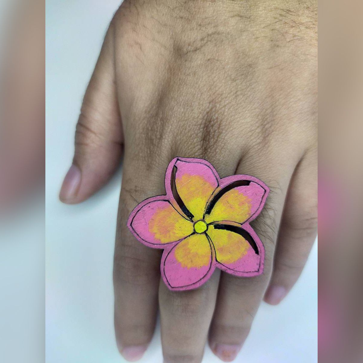 Trendy Look Wooden Finger Ring for Women, A Fashion Luxury Beautiful  wooden Finger ring fro Women