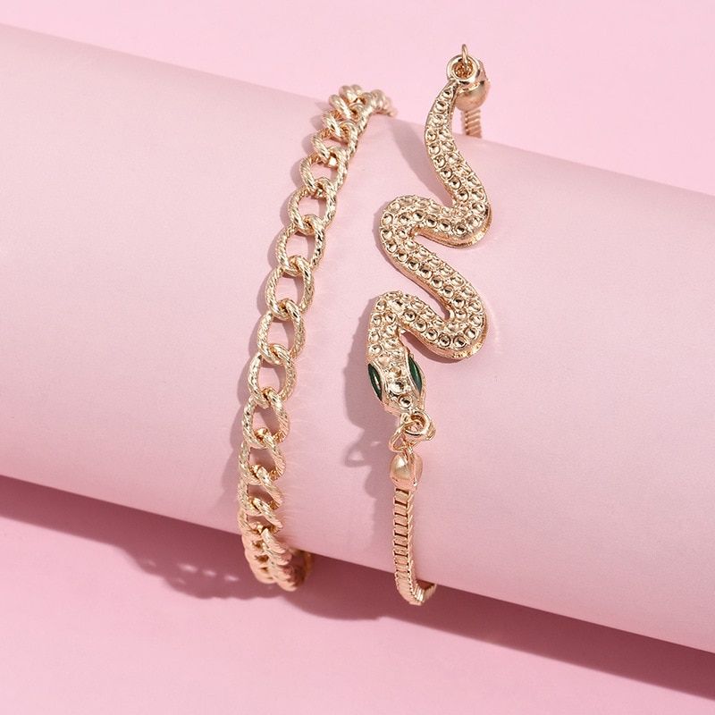 2021 Punk Engraved Geometry Chain Cute Crystal Snak Bracelet Accessories Best Gift For Women Wholesale Charm Bracelet Fashion