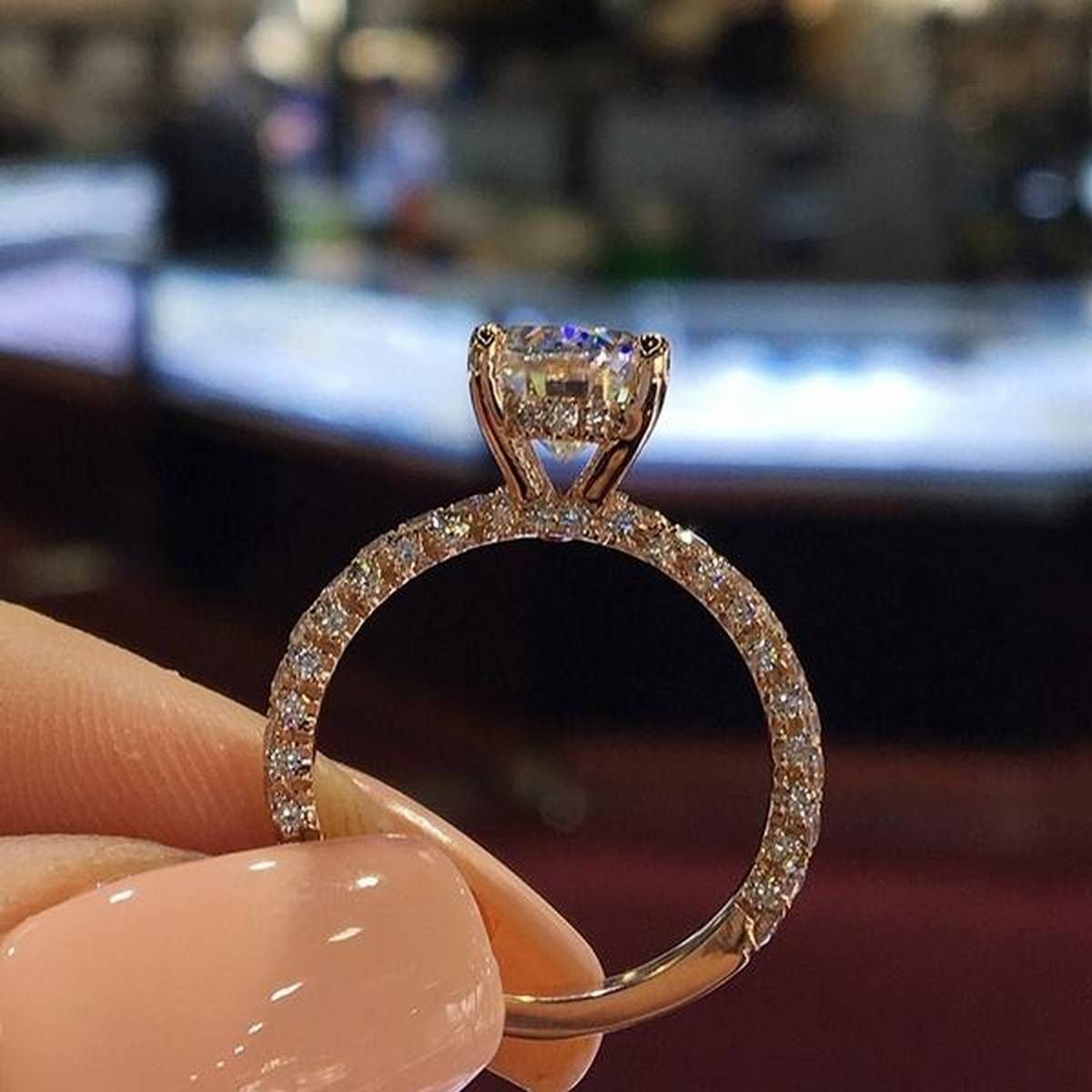 Platinum Plated White Gold Zircon Lady Ring