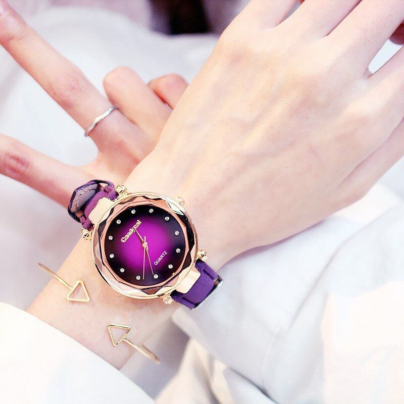 Luxury Fashion Ladies Starry Sky Watch Fashion Casual Crystal Leather Band Quartz Wrist Watch Relogio