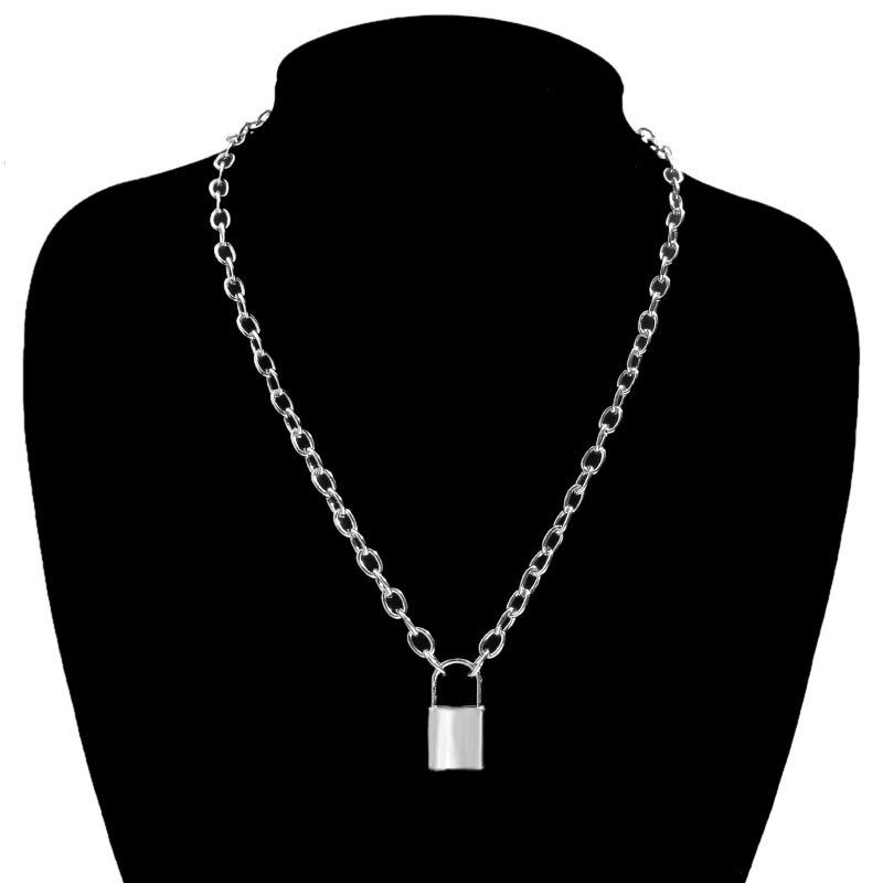 Flatfoosie Multilayer Carved Portrait Coin Pendant Choker Necklace Women Vintage Long Chain Pearl Necklaces Statement Jewelry