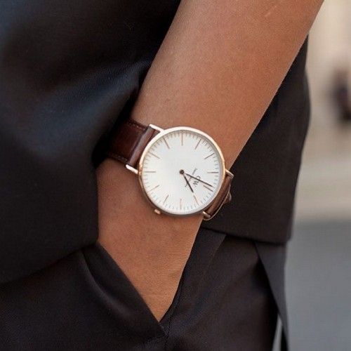 Classic WD02 Watch For Women and Men